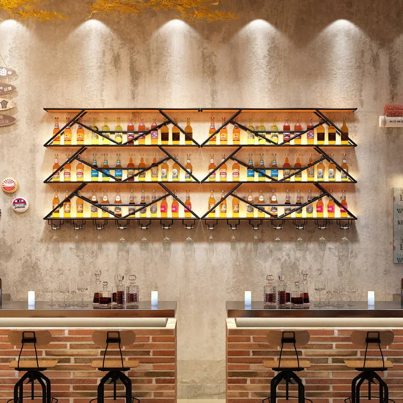 Wieszak na wino montowany na ś – Wine & Beer Guayaquil recenzja i cena